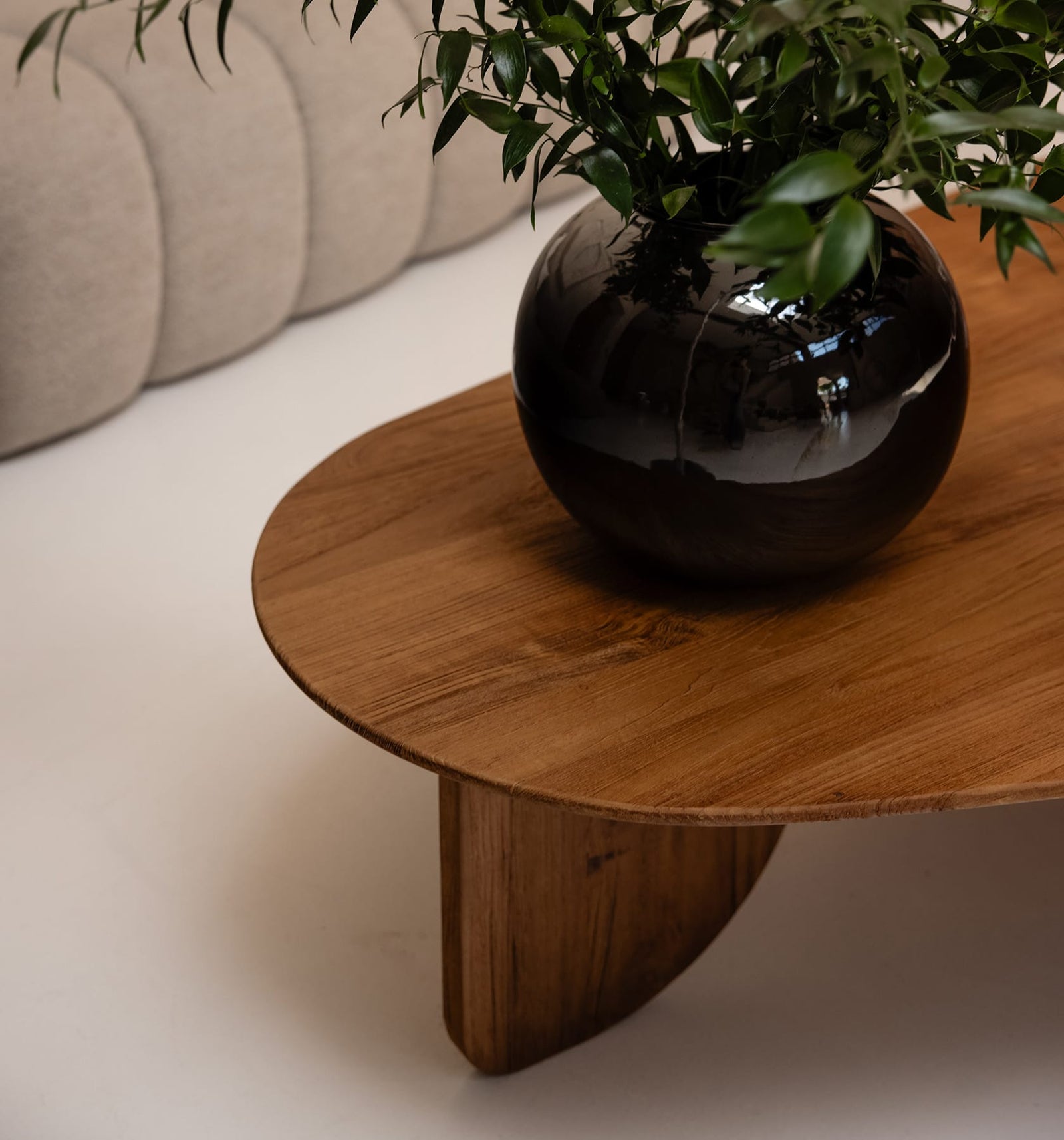 Ace Coffee Table 140