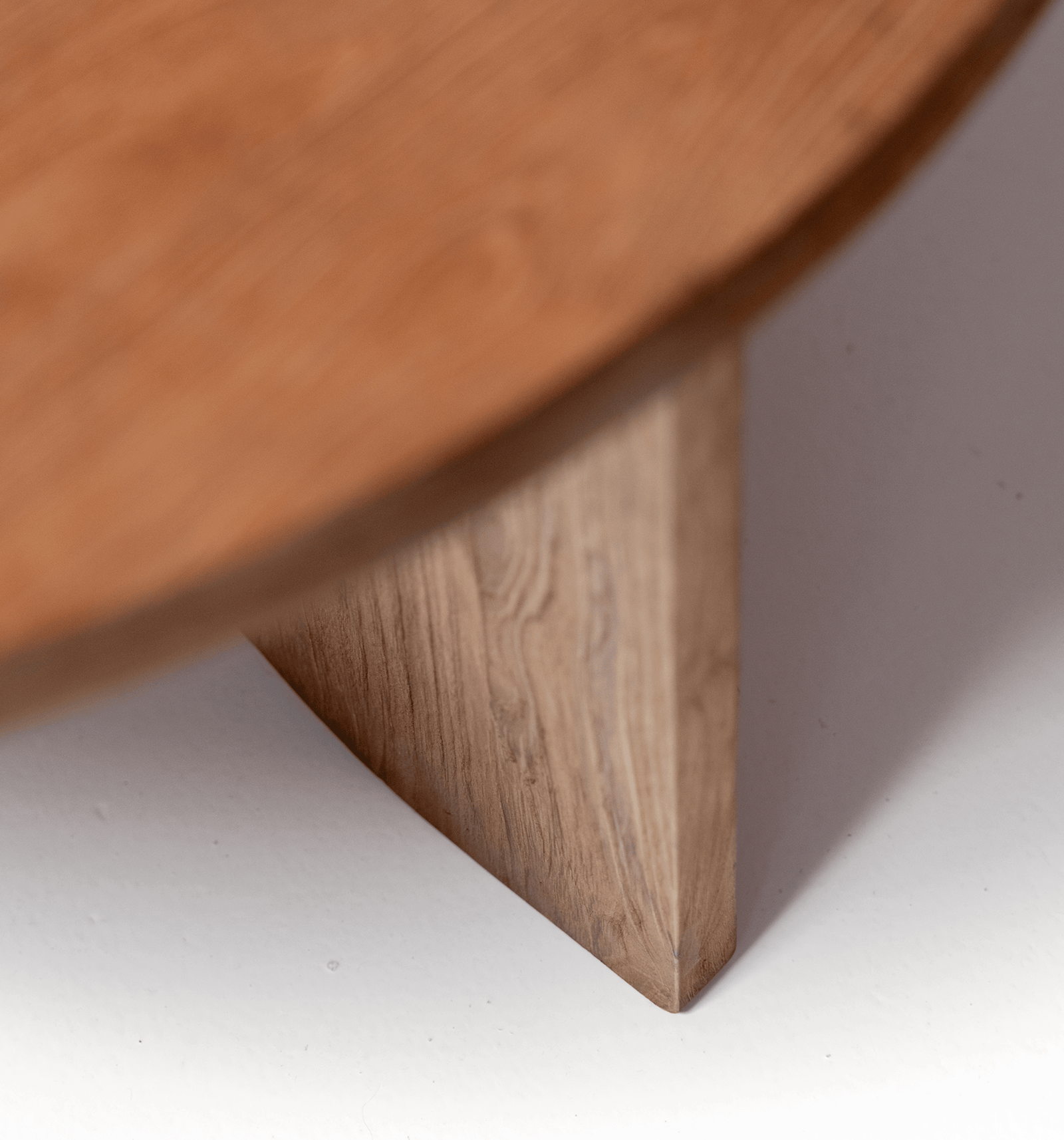 Ace Round Coffee Table