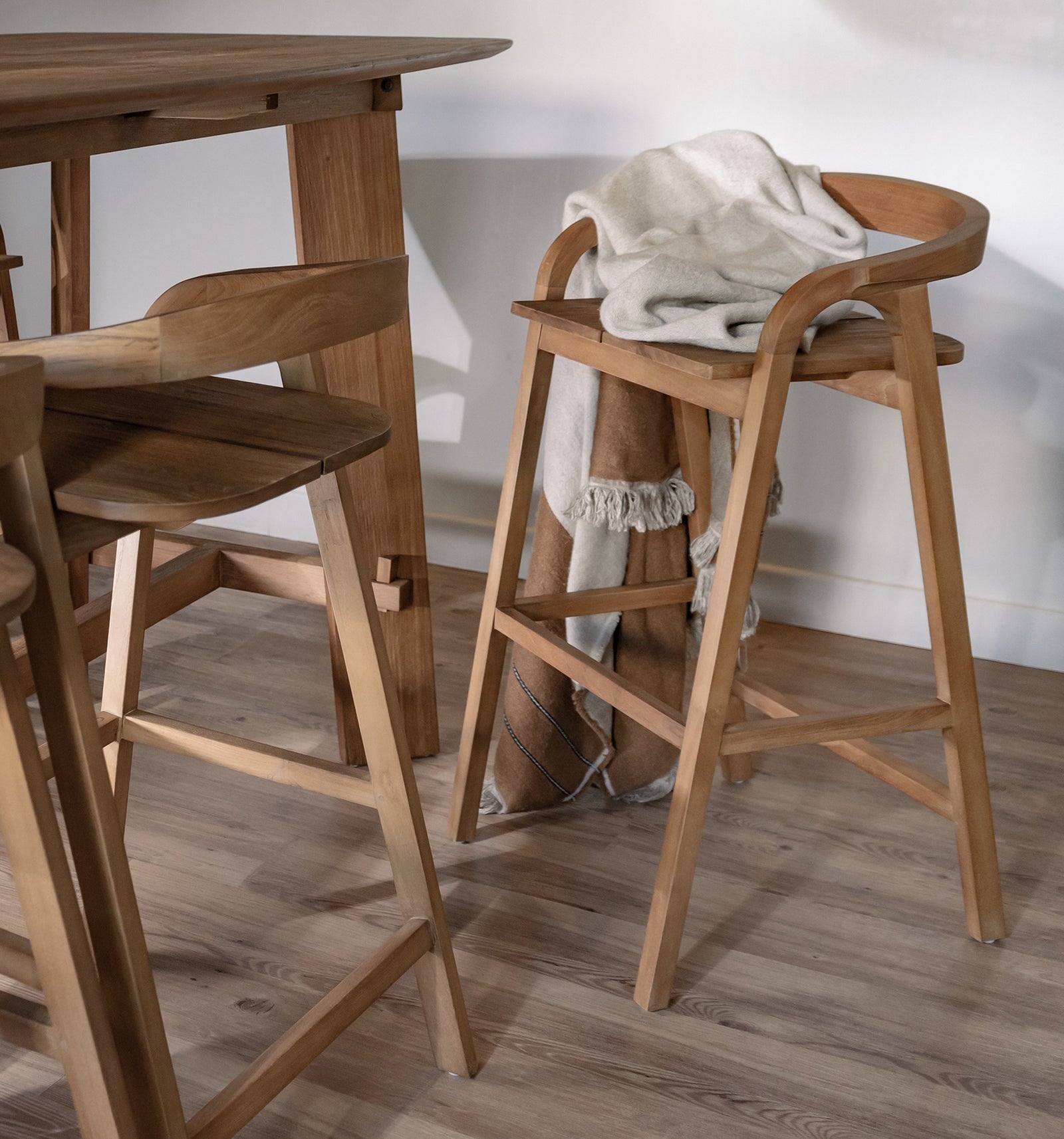Classy Bibo Bar Stool