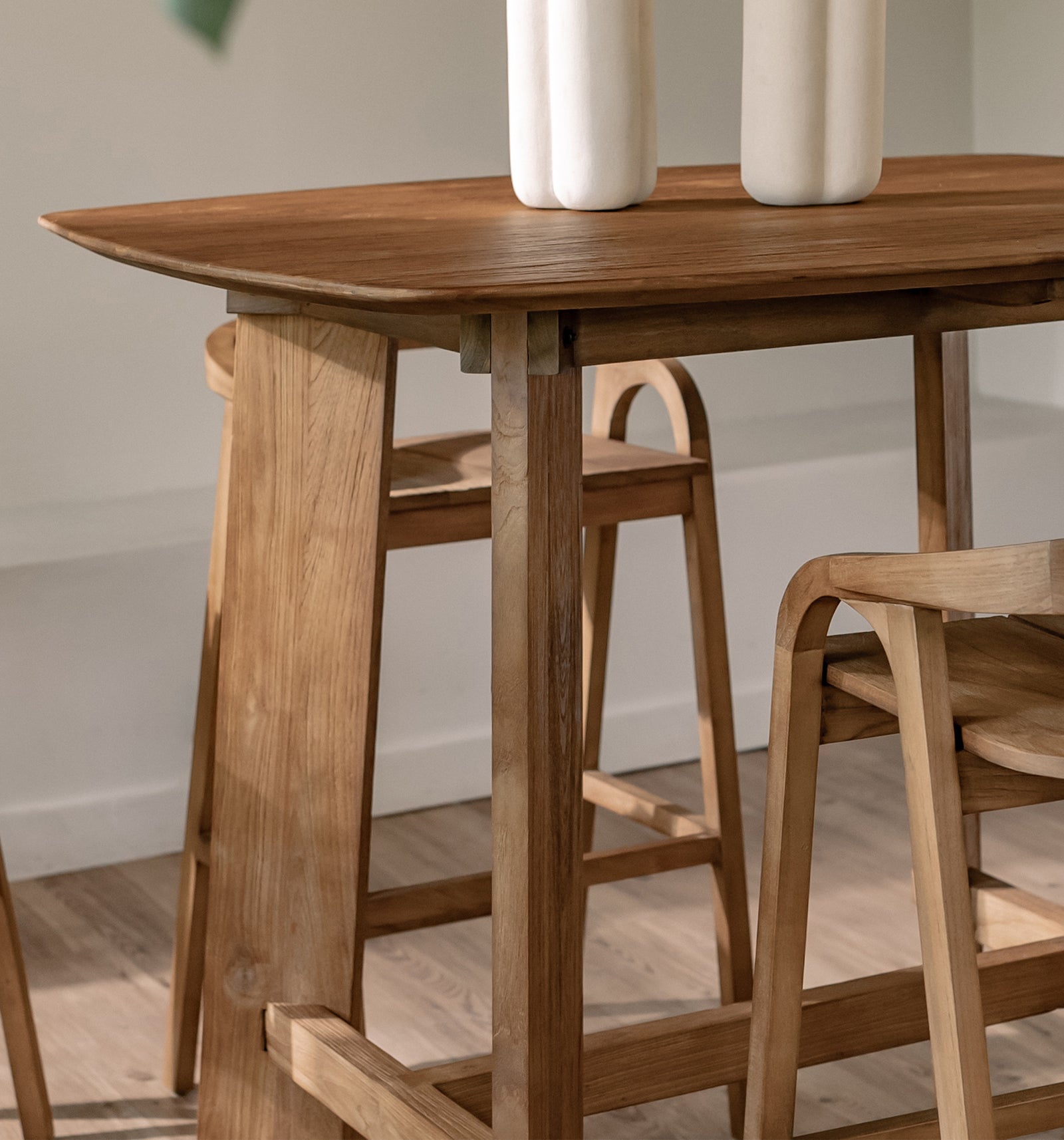 Grace Bar Table Elips