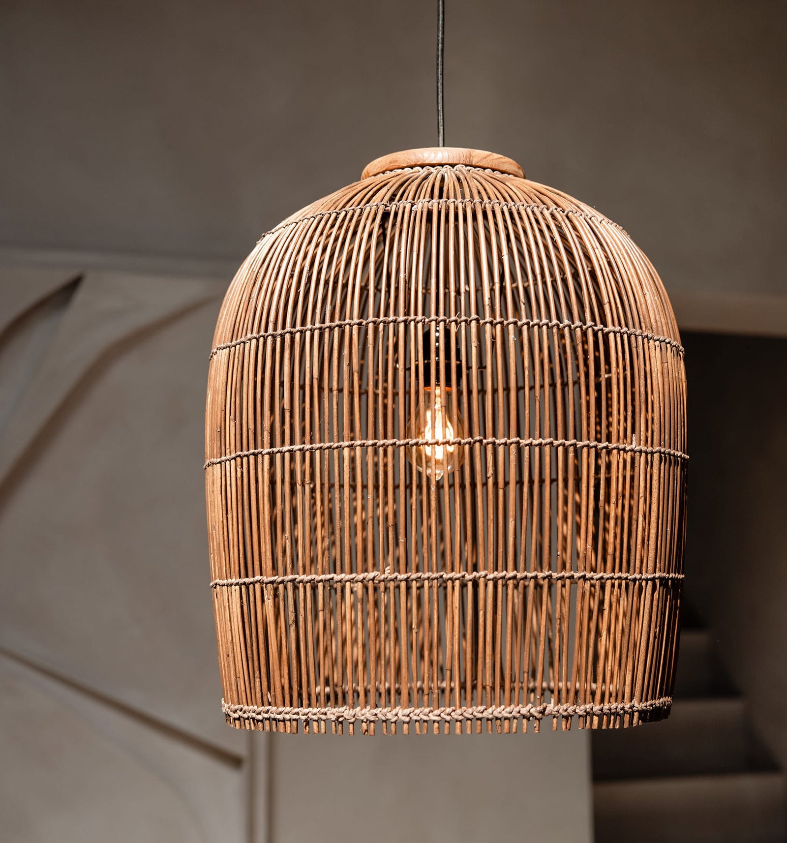 Aura Hanging Lamp