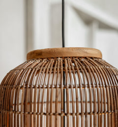 Aura Slimm Rattan
