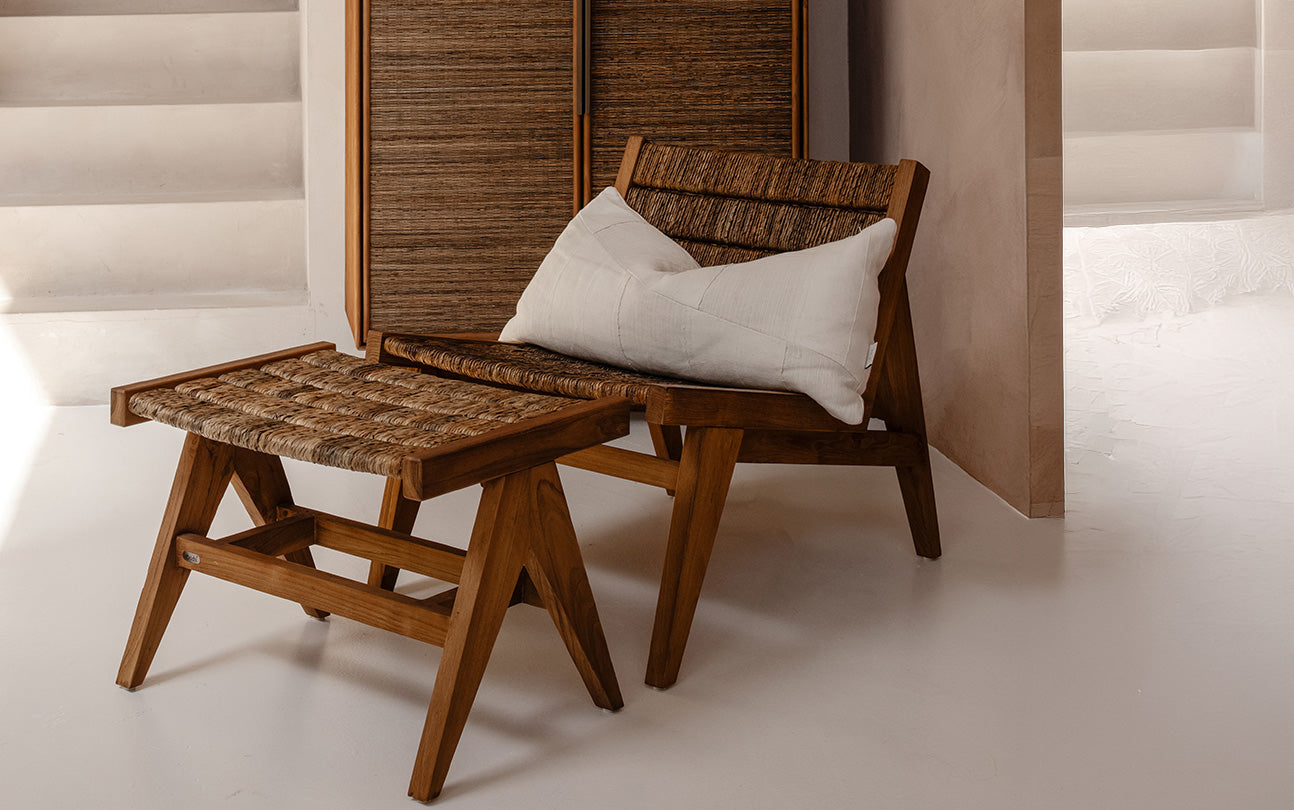 Caterpillar Brawny Lounge Chair