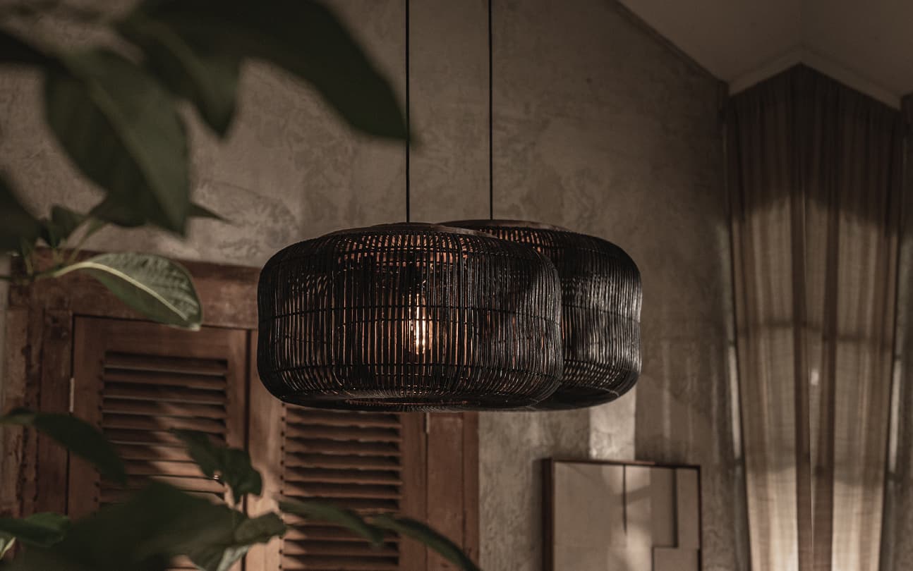 Bright Bucket Hanging Lamp