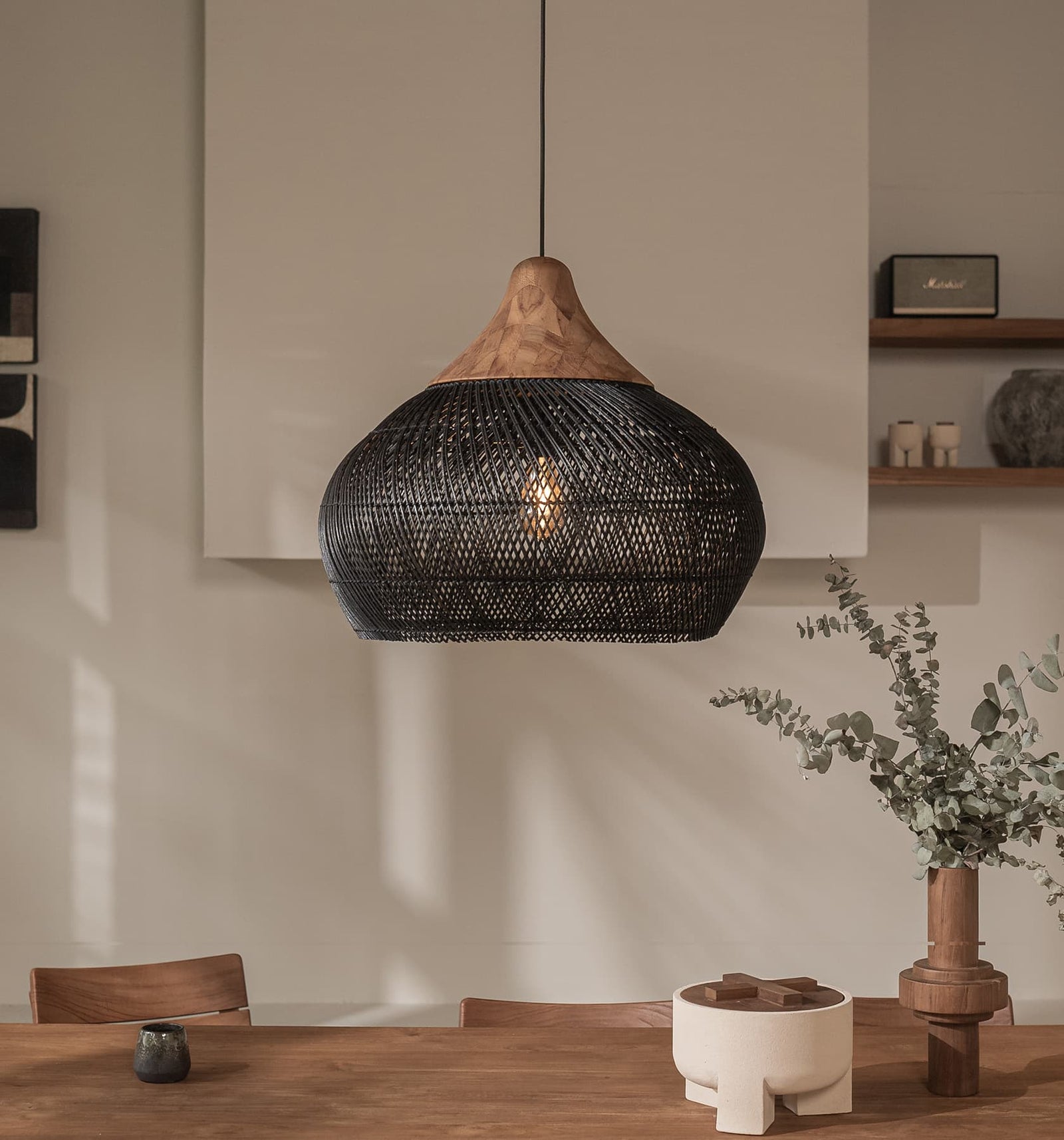 Bright Harp Lamp