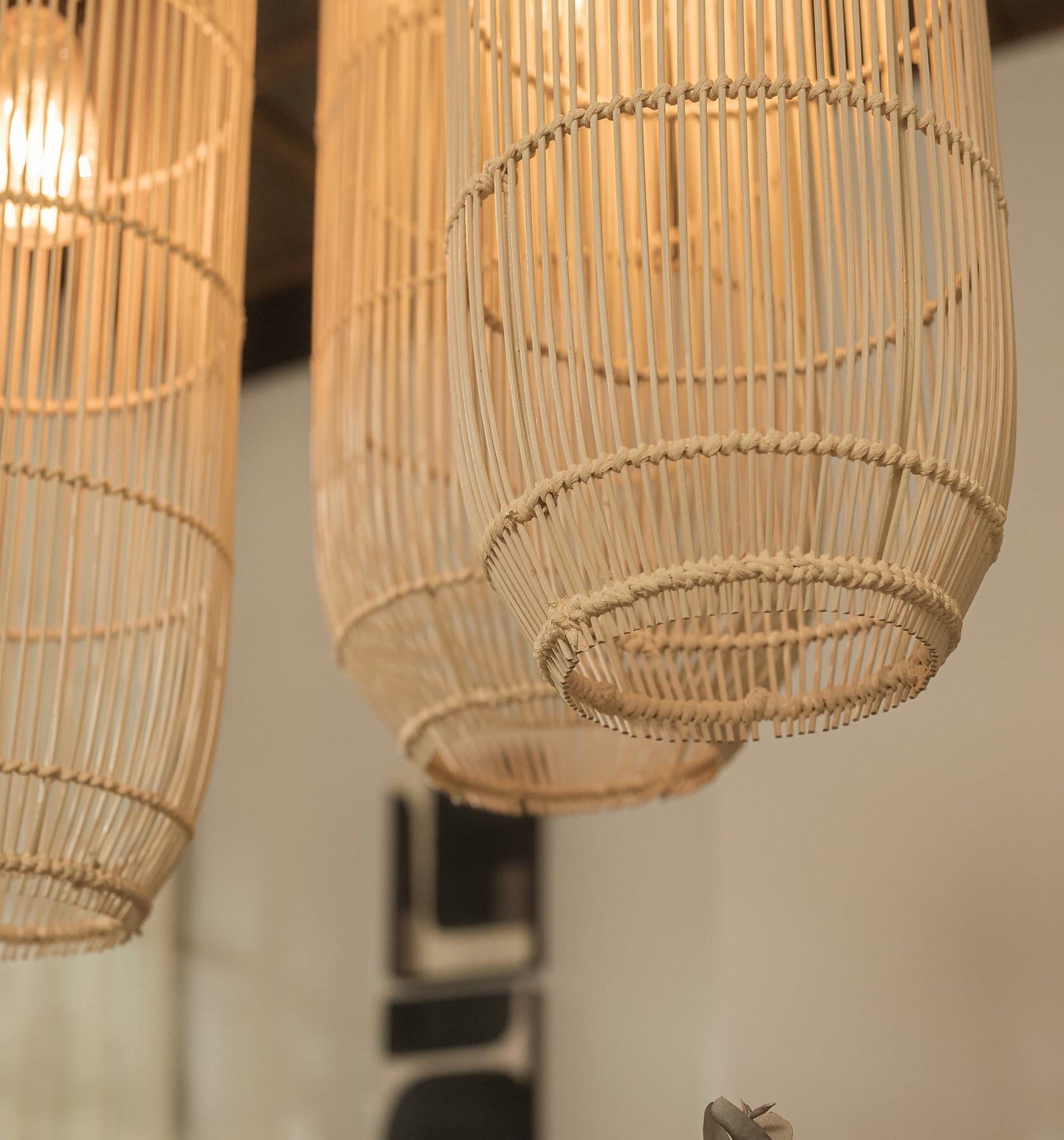Bright Tub Hanging Lamp