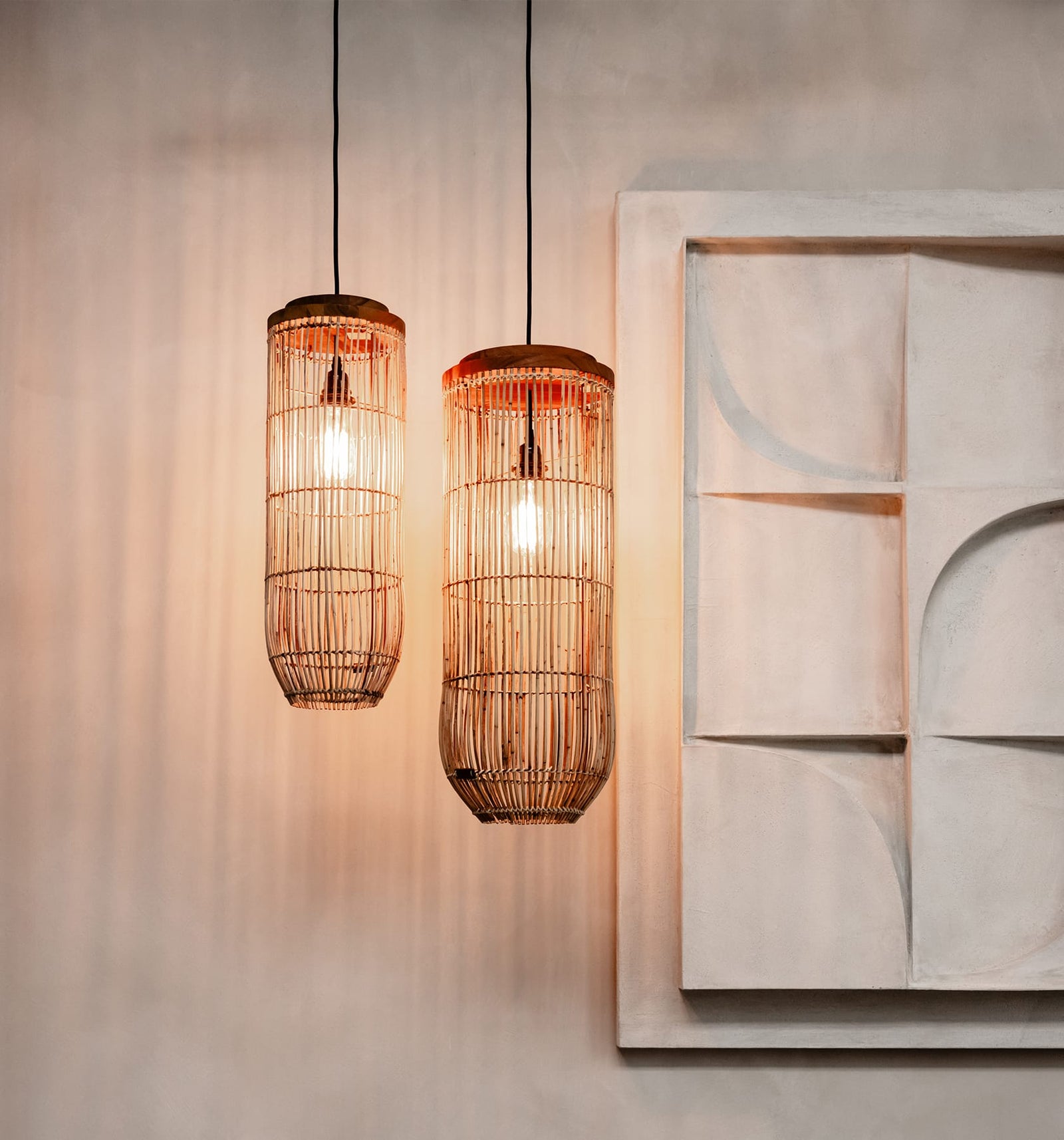 Bright Tub Hanging Lamp