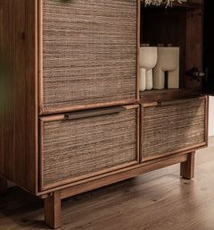 Grace Cabinet 2 Doors 2 Drawers