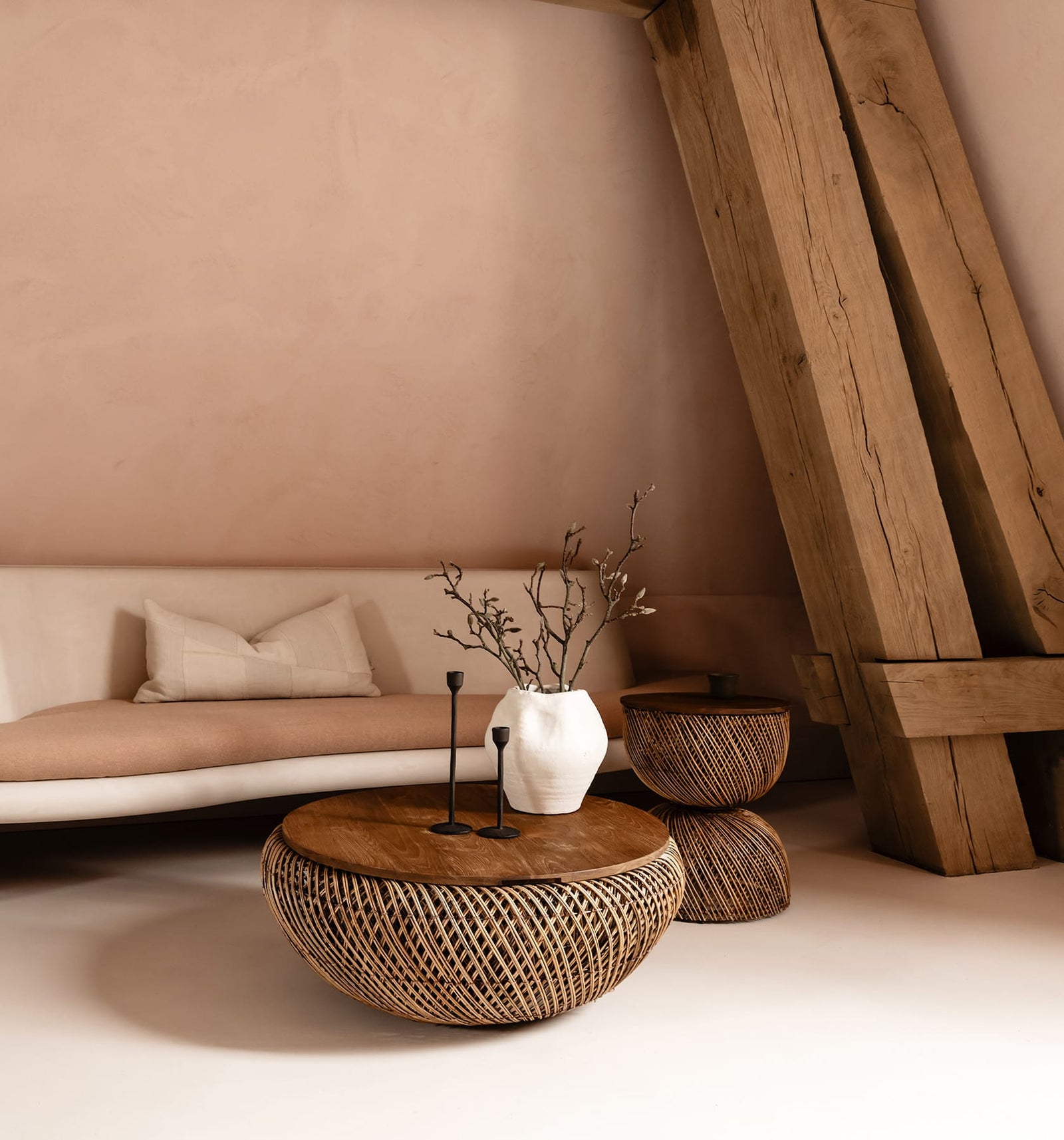 Wave Coffee Table Kulit