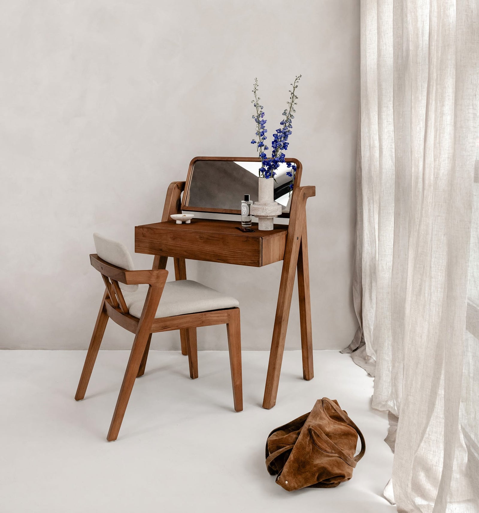 Classy Dressing Table