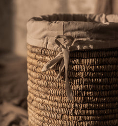 Caterpillar Ambang Laundry Basket