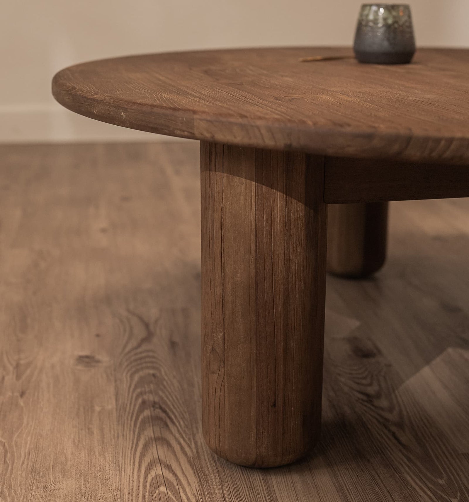Dino  Round Coffee Table