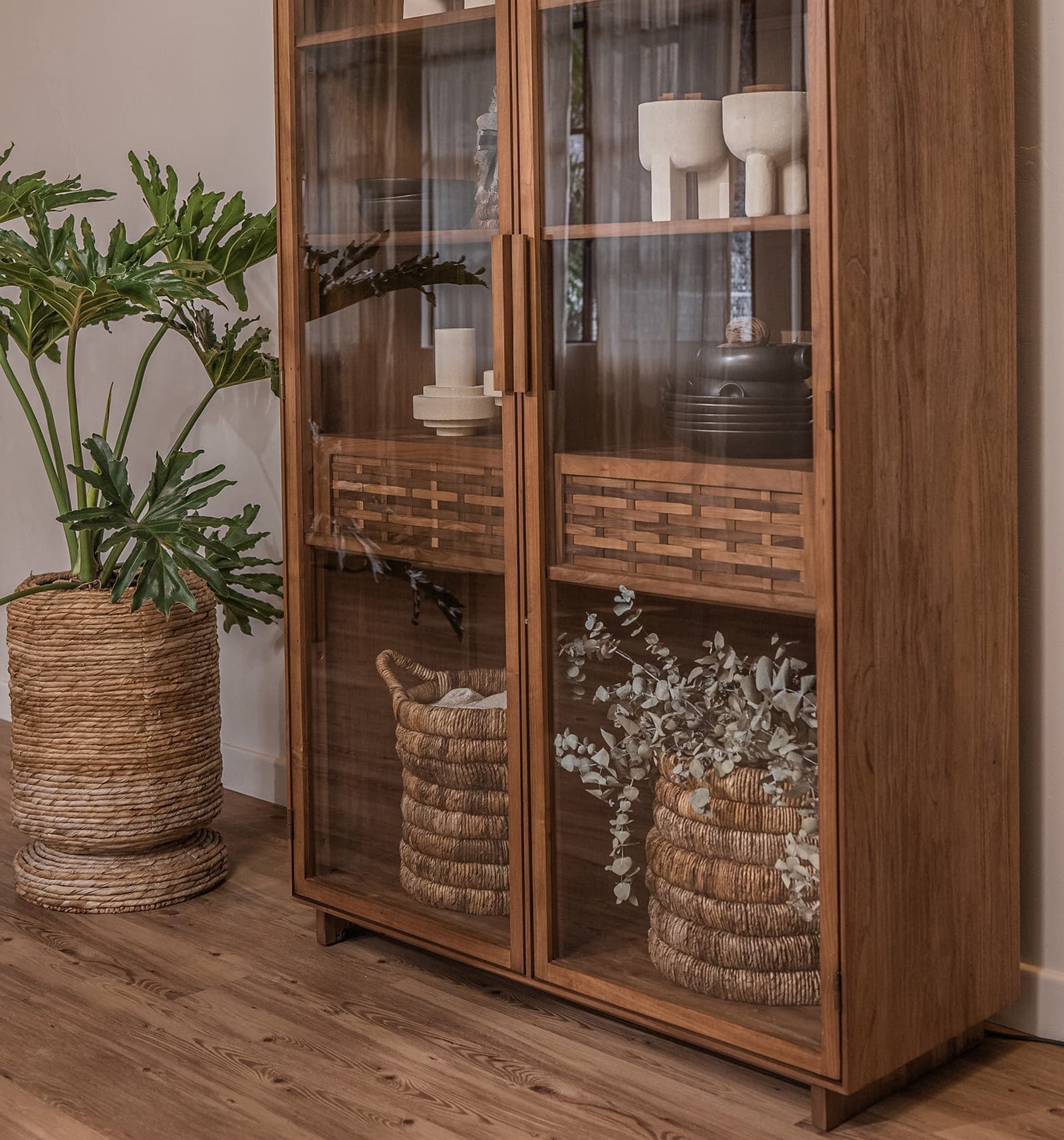 Hopper Display Cabinet