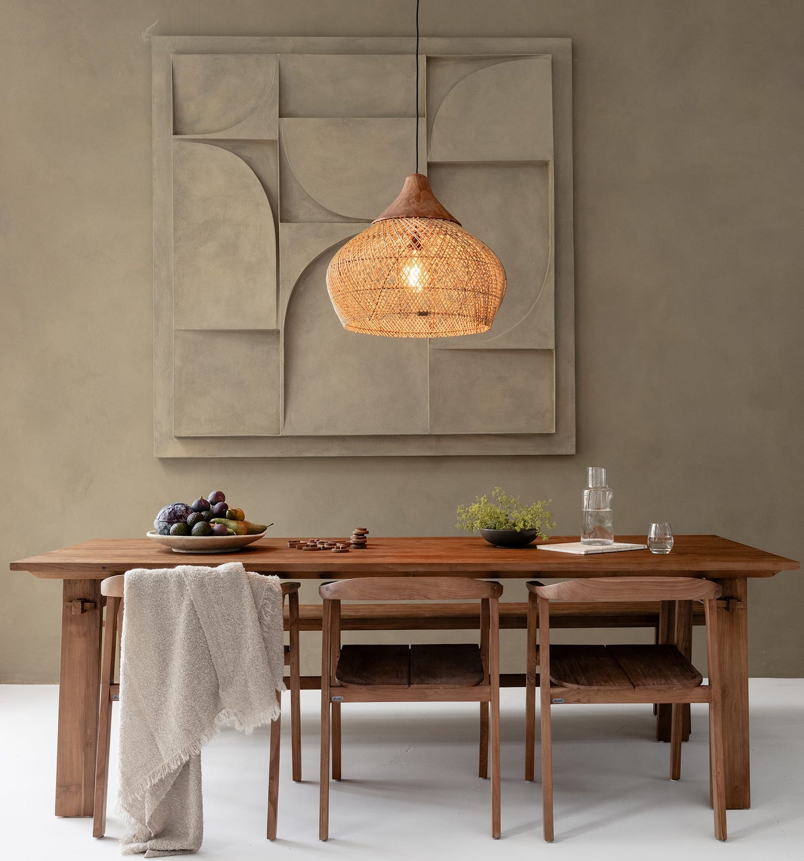 Bright Harp Lamp