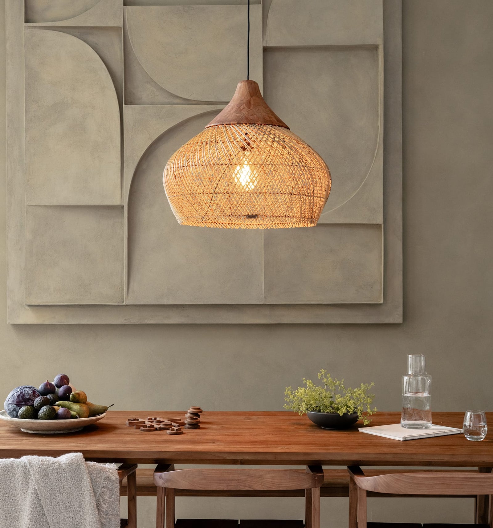 Bright Harp Lamp