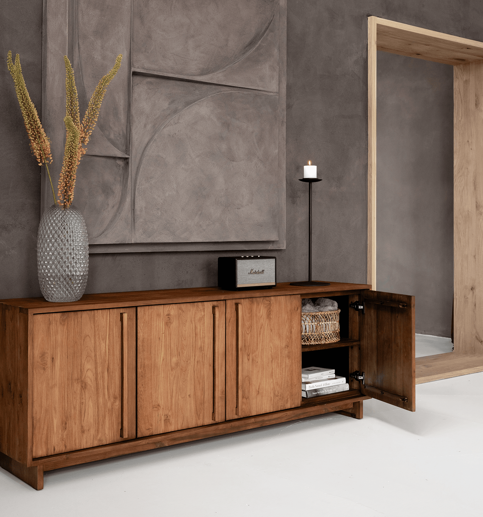 Inline Dresser 4 Doors