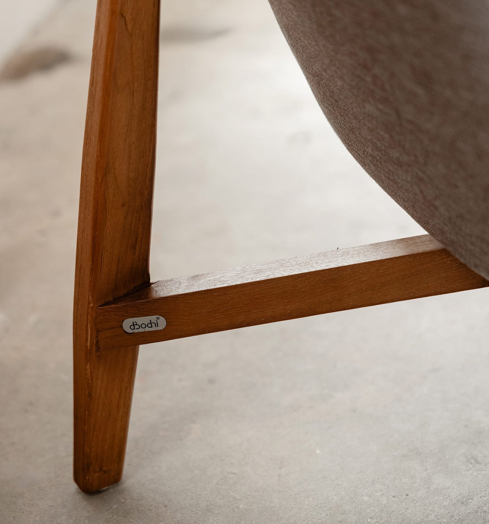 Jesse Lounge Chair - Walnut