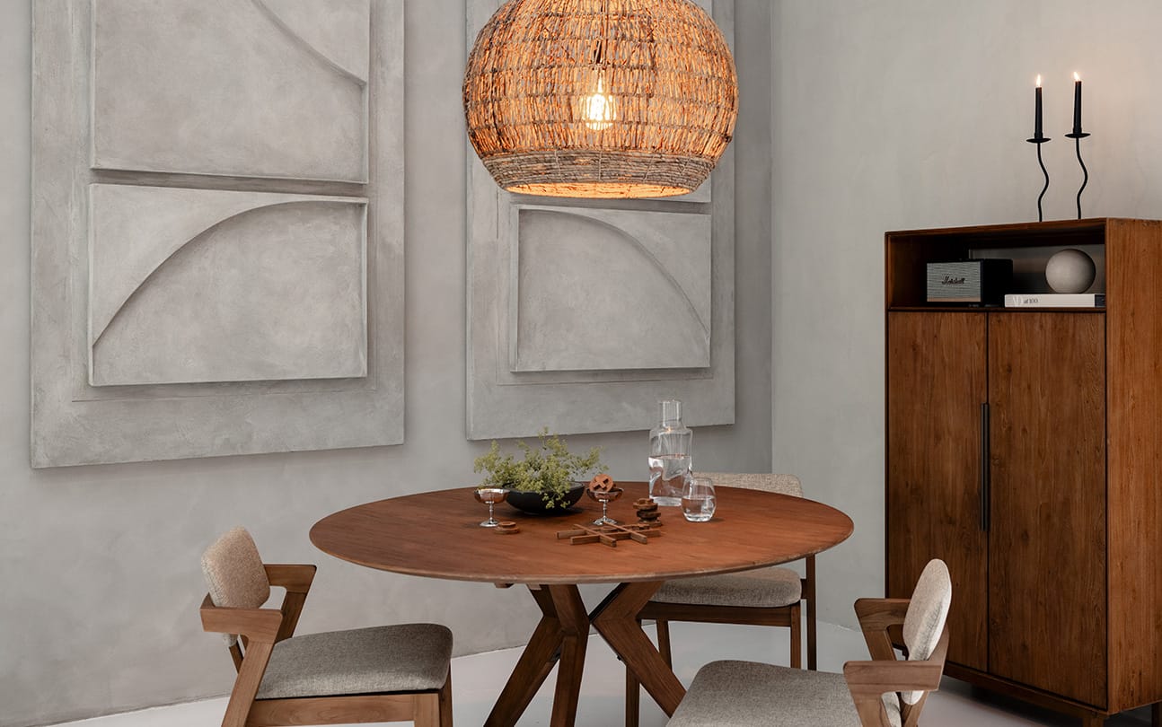 Kupu-Kupu Round Dining Table