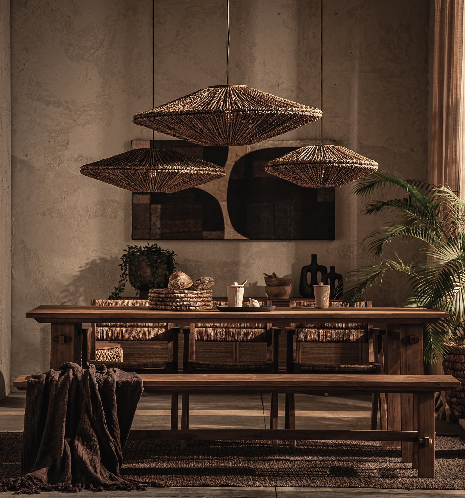 Cymbal Lamp Abaca