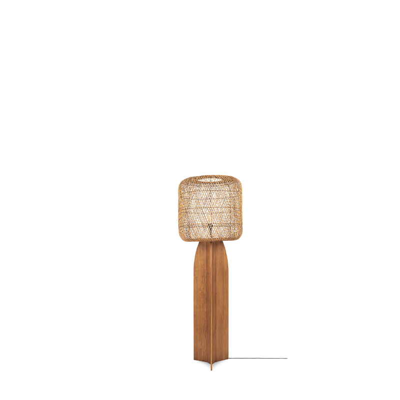 62 x 62 x 180 cm