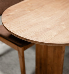 Luna Dining Table