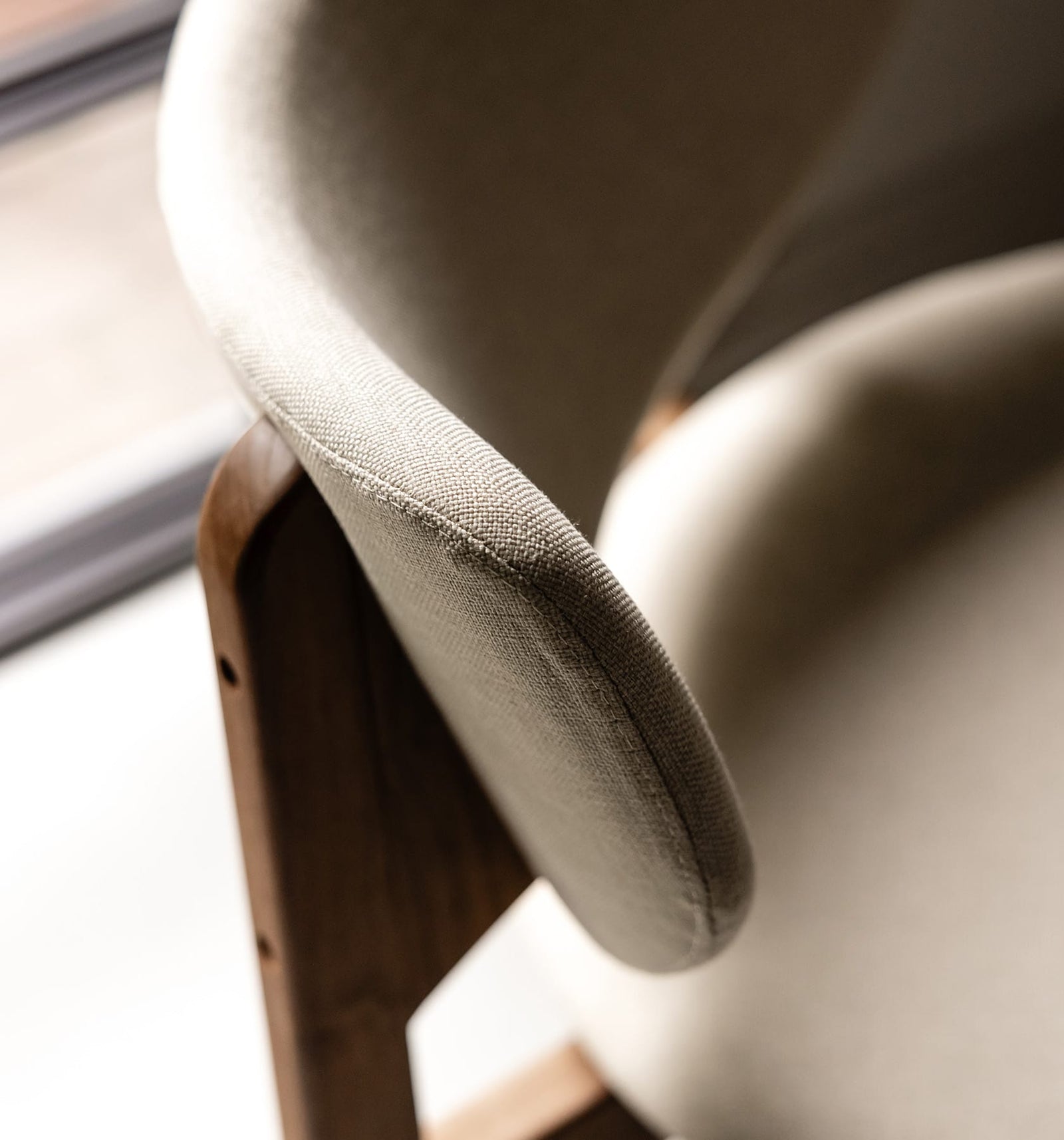 Mila Lounge Chair Custard