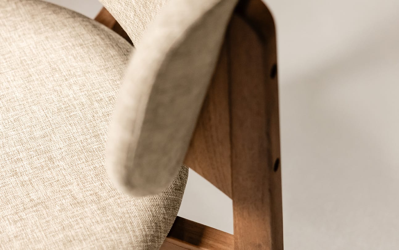 Mila Lounge Chair Pale Khaki