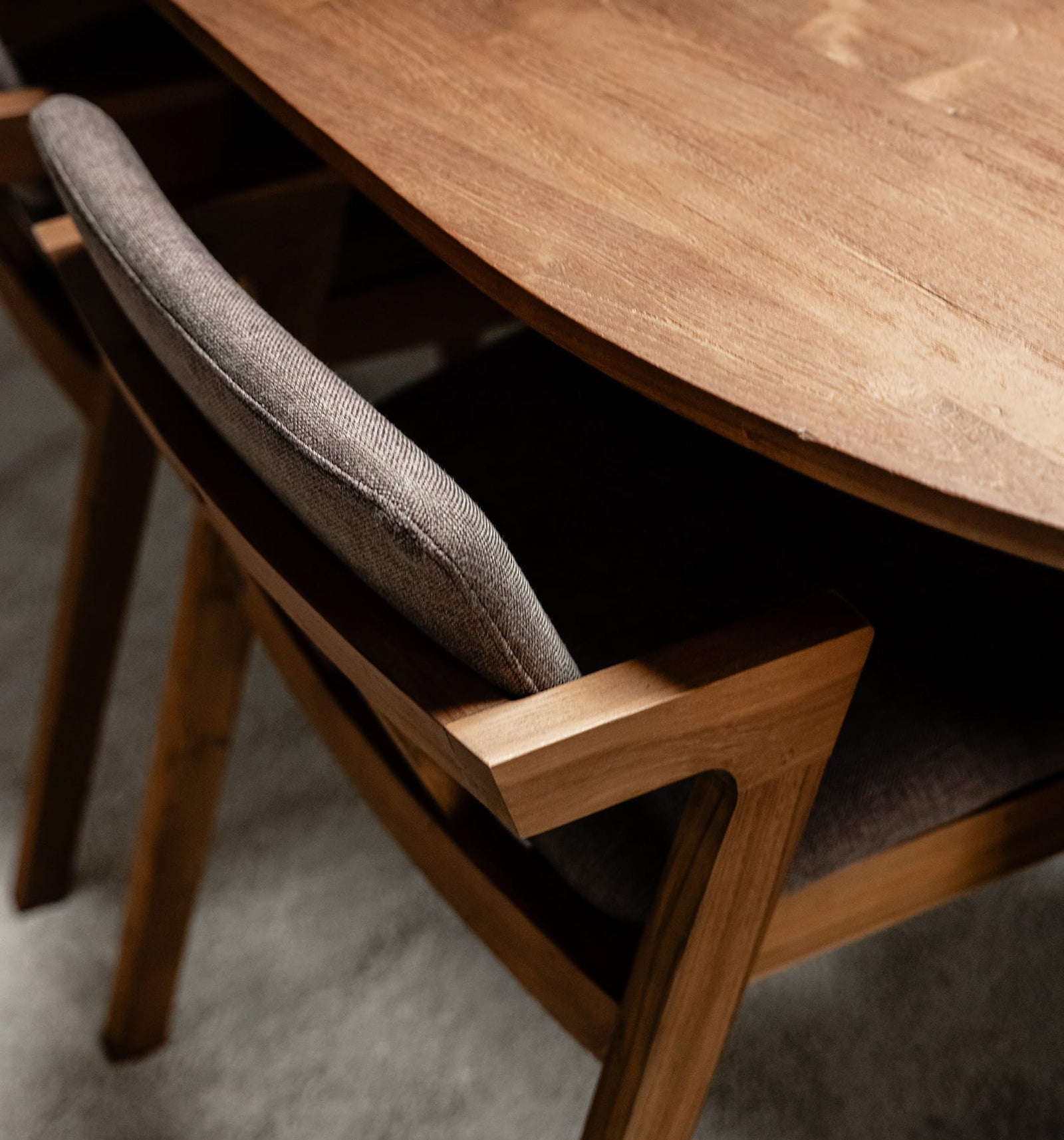 Noa Chair Walnut