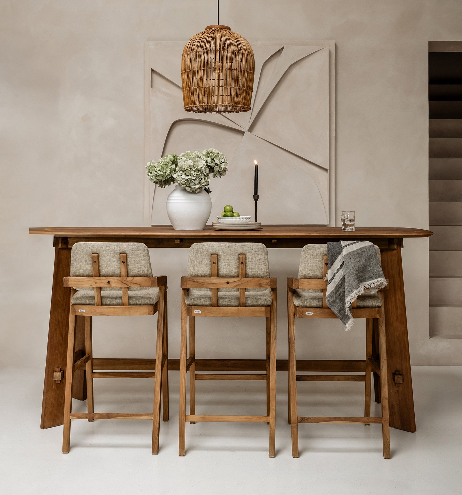Noa Bar Stool Pale Khaki