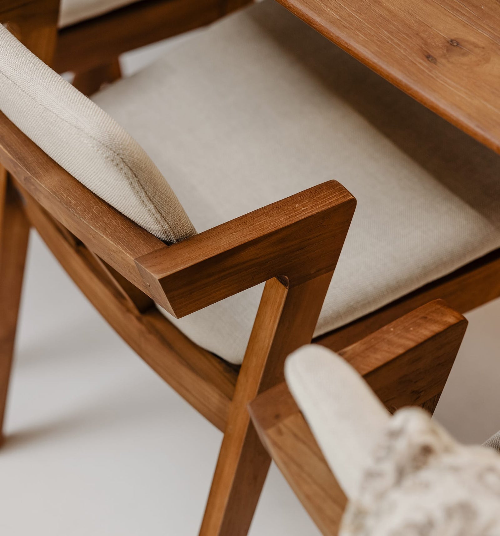 Noa Chair Custard