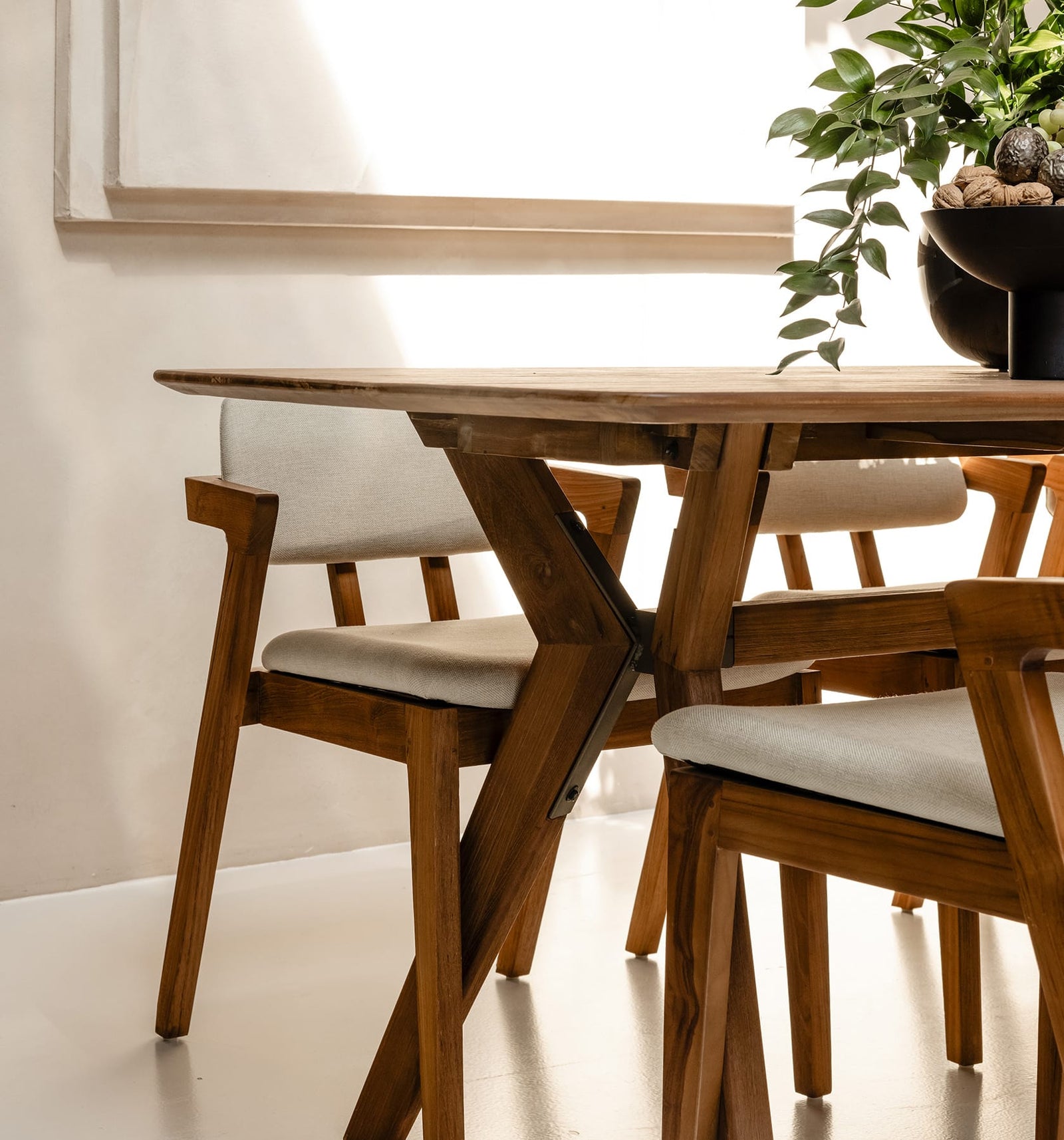 Noa Chair Custard