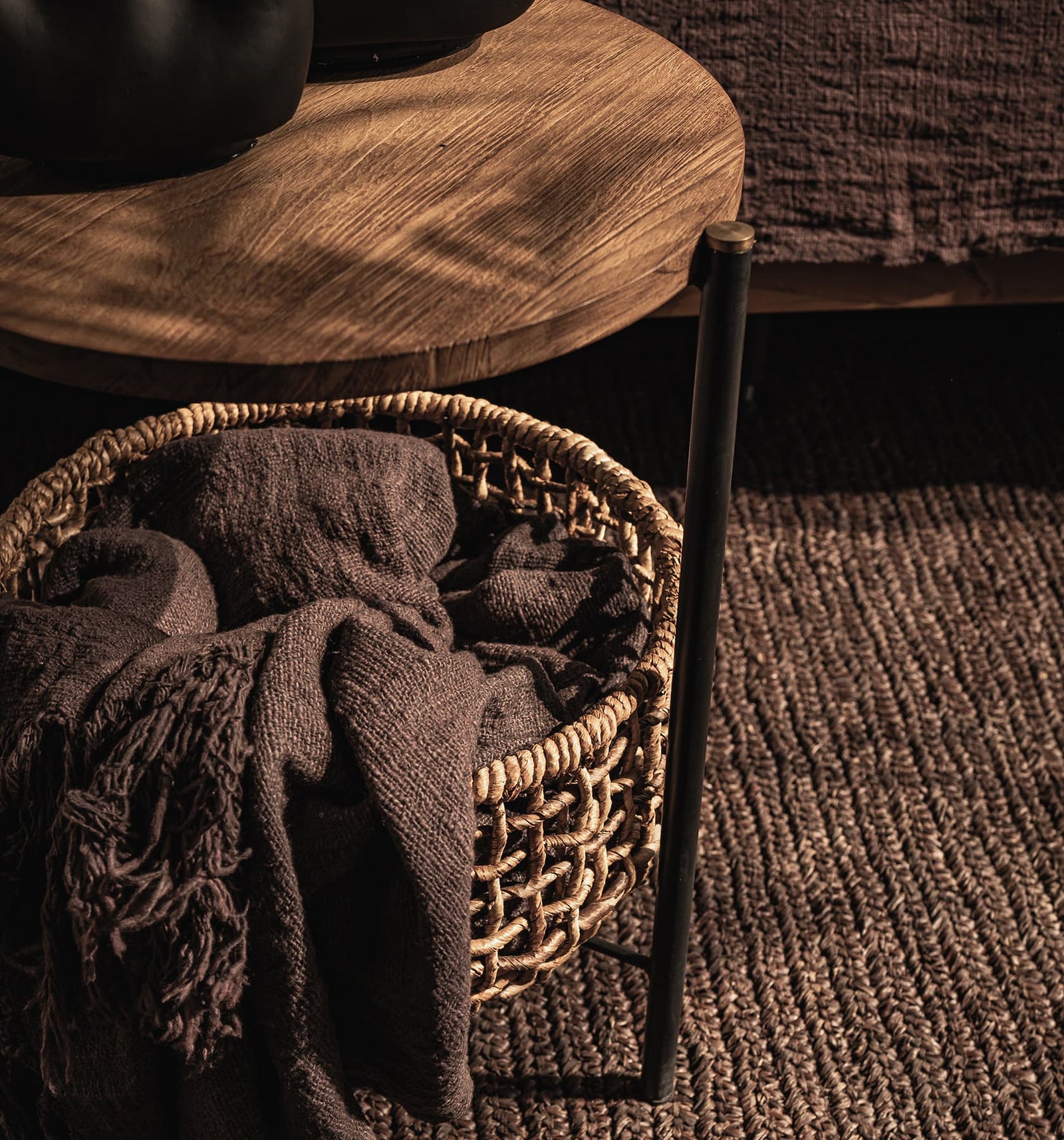 Outline Round Side Table