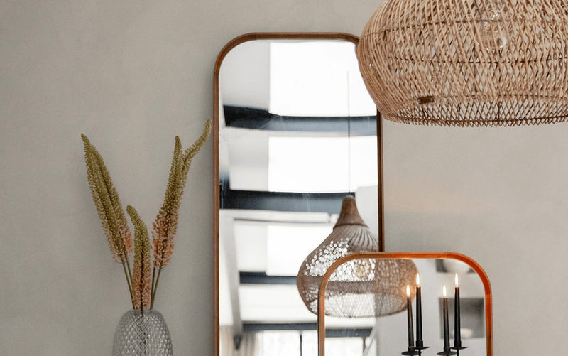 Opral Mirror