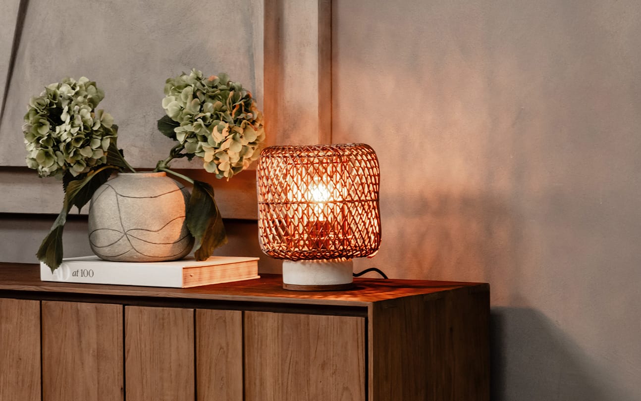 Pole Rattan Table Lamp Brown