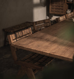 Xono Dining Table