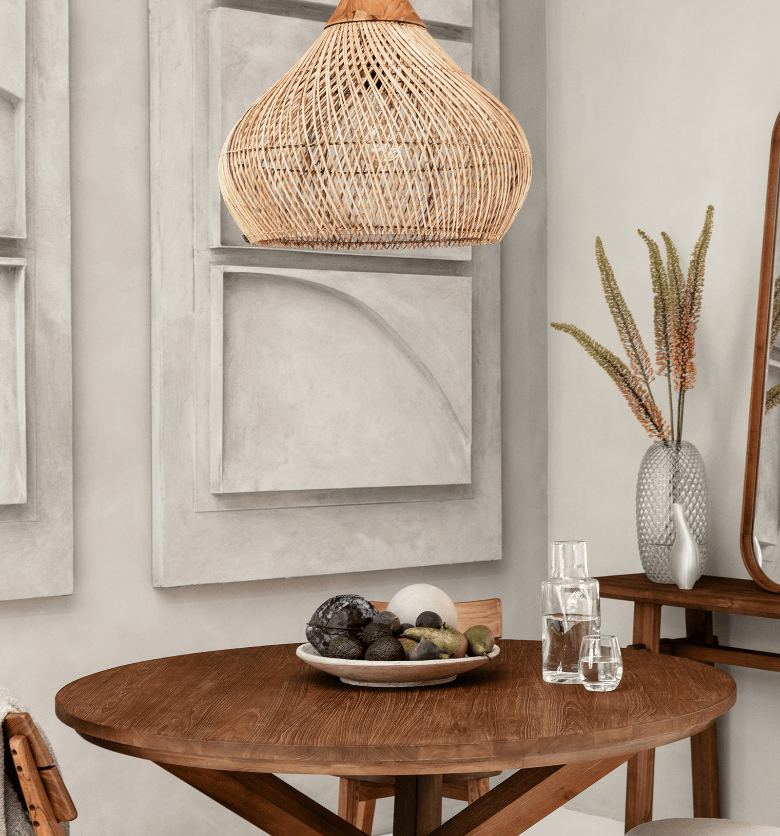 Xono Round Dining Table