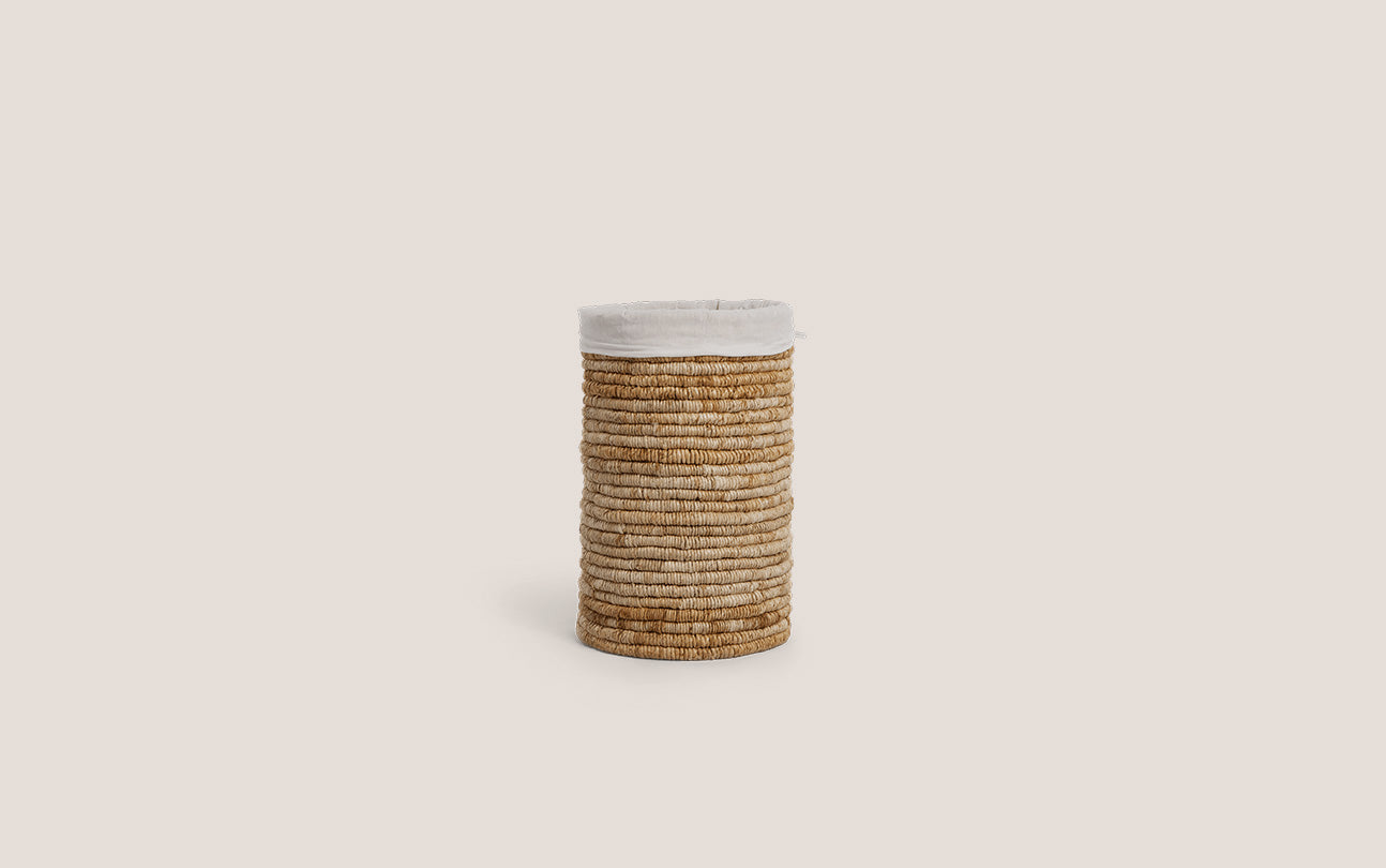 Caterpillar Ambang Laundry Basket